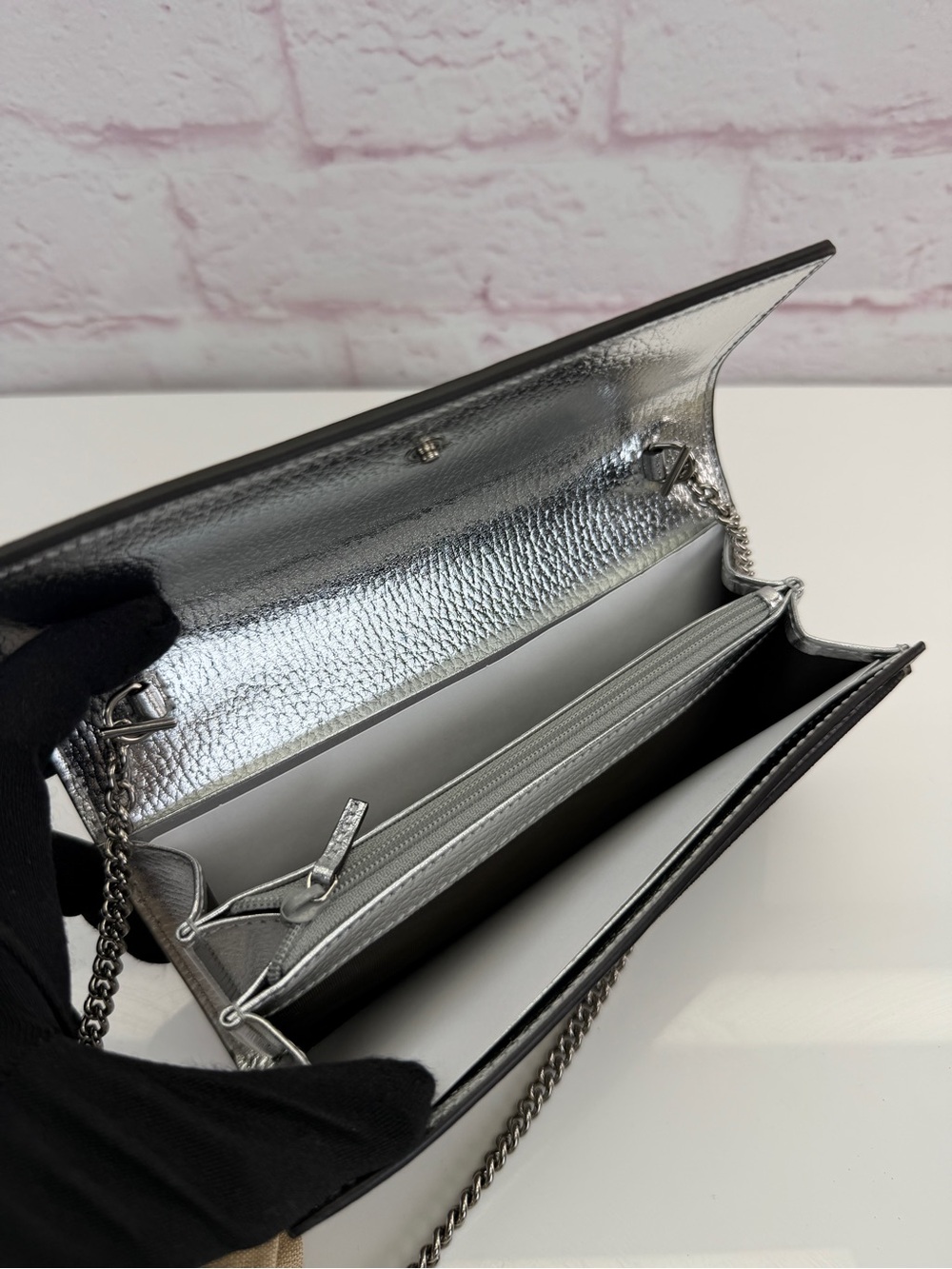 Gucci Metallic Calfskin GG Supreme Monogram Petite GG Marmont Wallet on Chain - Picture 6 of 12